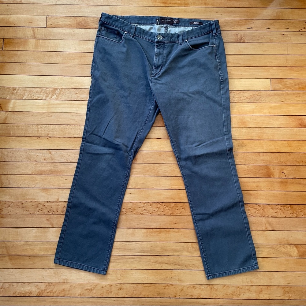 SOLD! 40W Black Brown 1826 grey corduroy pants